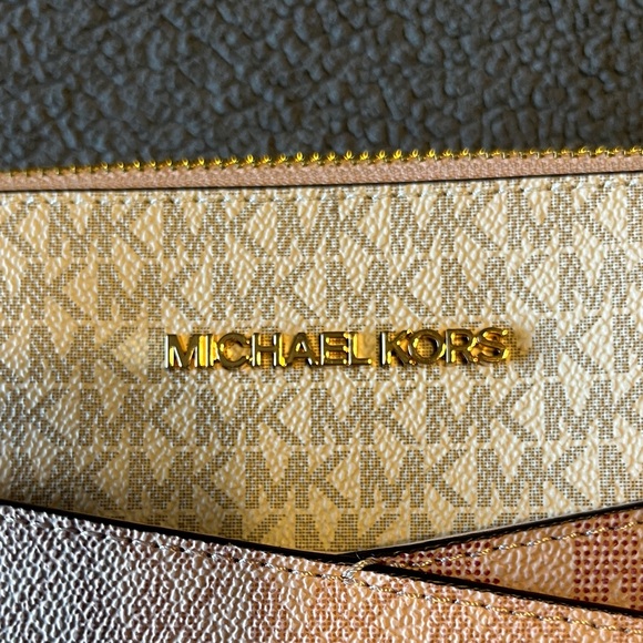 Michael Kors Blush and Beige Crossbody Bag - Picture 3 of 9